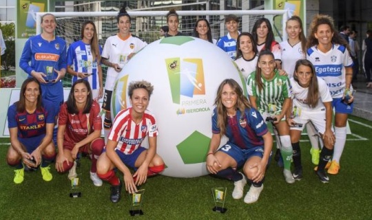 Un 2020 lleno de fútbol femenino