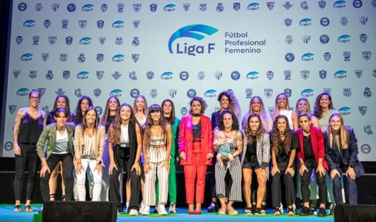 Liga F, primera divisióin del fútbol femeino español