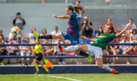 ¿Qué pasa con el LCA en fútbol femenino?