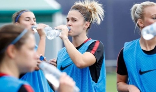 Nutrición y fútbol (y femenino)