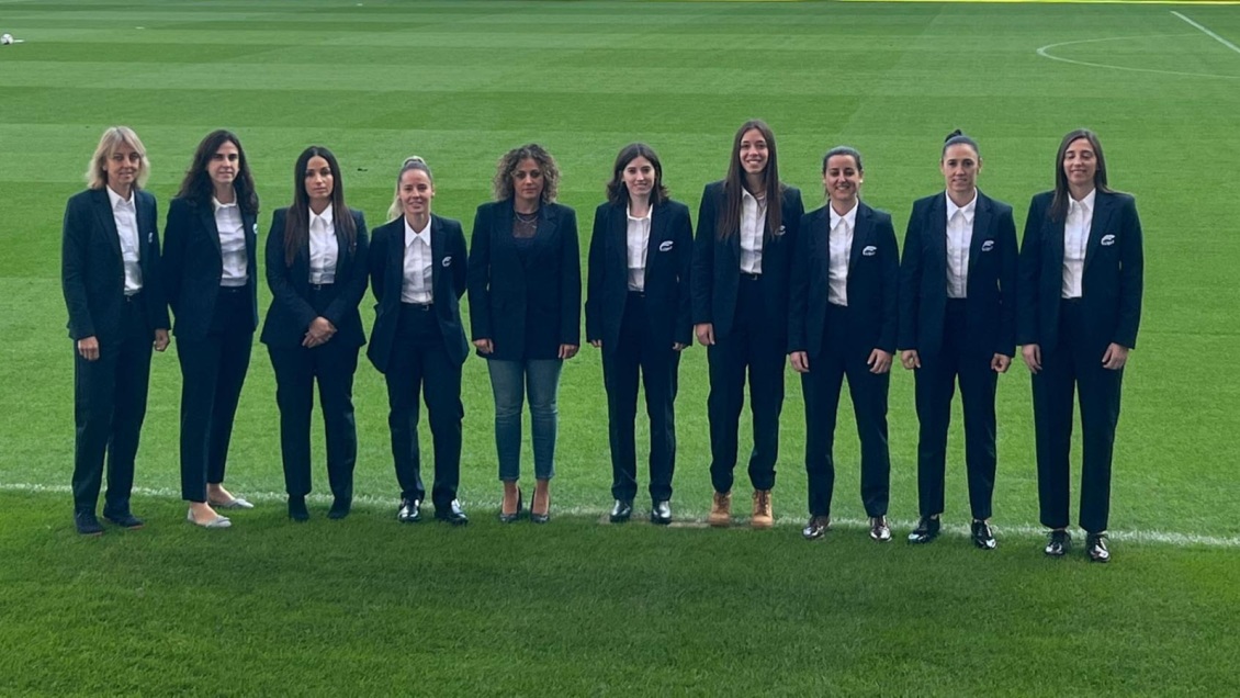 La Finetwork Liga F introduce 10 directoras de partido para el fútbol femenino