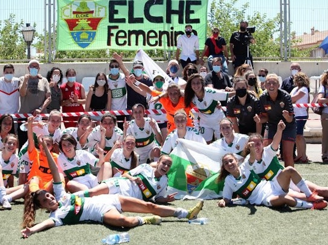 El Elche da otro paso al frente por la puerta grande