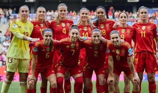 ¿Qué equipos son los favoritos para la Euro Femenina 2025?