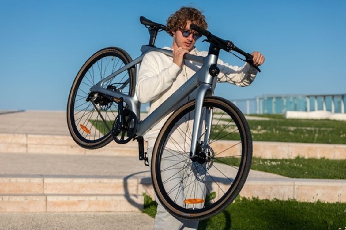Más Ligera, Más Libre: Descubre la Bicicleta Eléctrica Ligera de Fiido