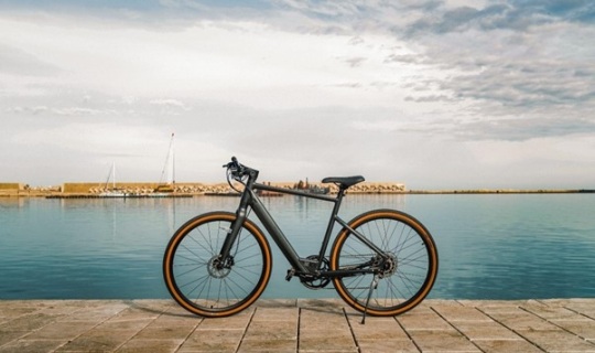 Movilidad Inteligente: Descubre por qué la Bici Eléctrica Urbana de Fiido es tu Mejor Inversión