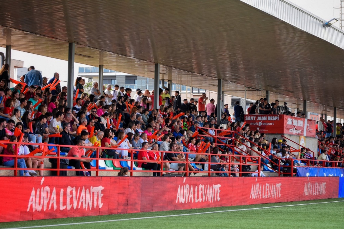 El Levante seguirá en Las Planas con otro paso hacia la profesionalidad
