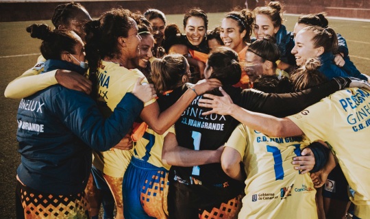 El gran reto de la permanencia en las ligas del fútbol femenino