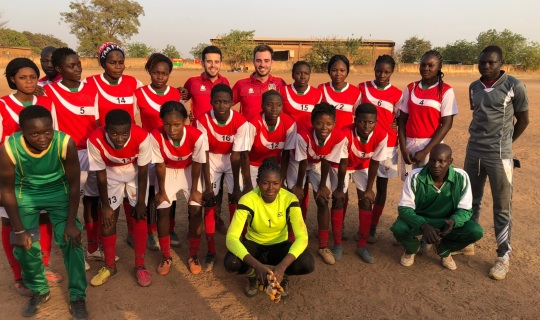 Santos y el resurgir del fútbol femenino en el corazón de Burkina Faso