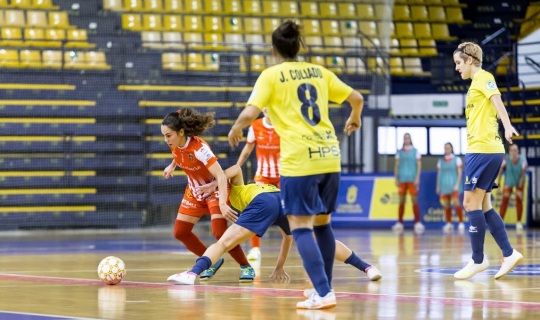 Fútbol Sala Femenino: el jardín se convierte en salón