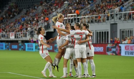 El fútbol femenino conquista el mundo digital